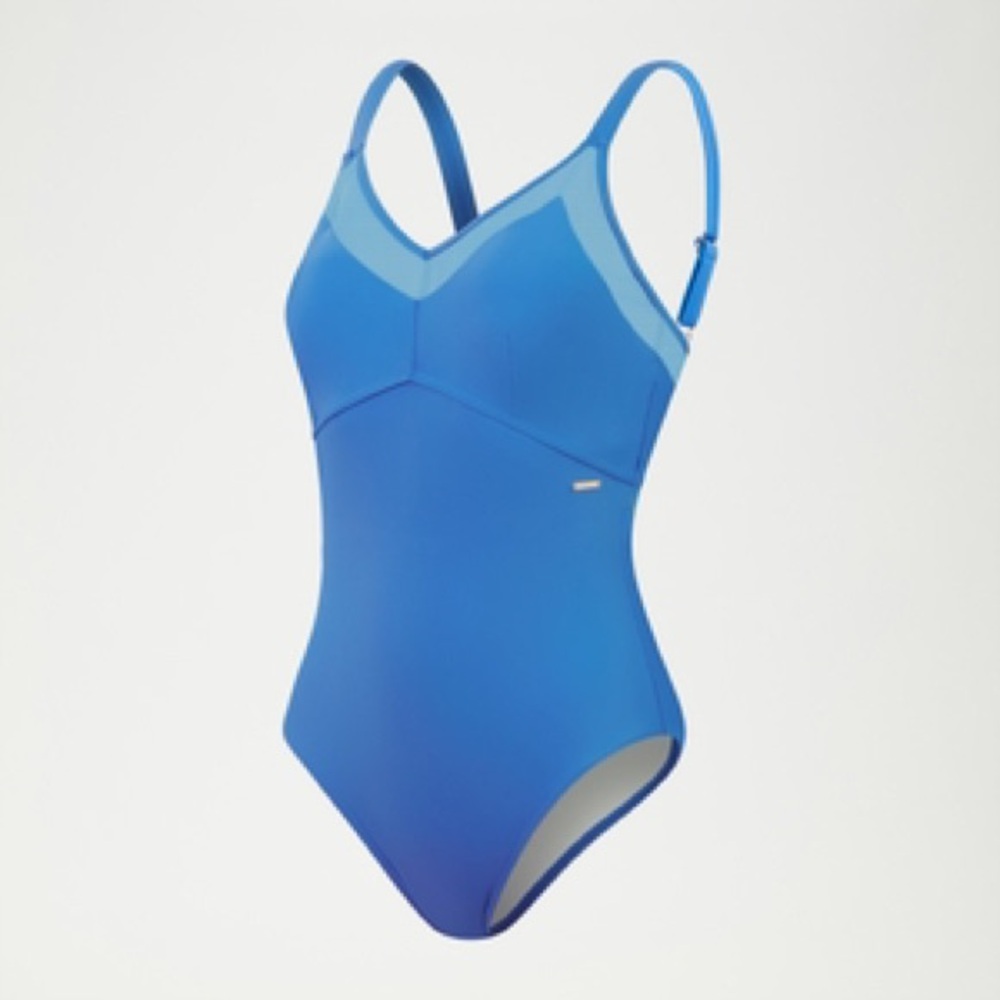 NWT Speedo Shaping Swimsuit Size 16